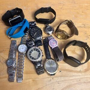 Assorted Watches Used Not Working For Parts Or Pieces lot 6
